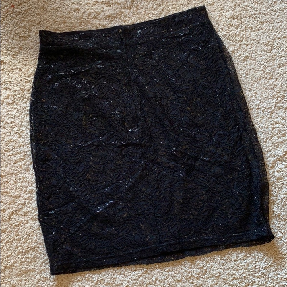 H&M black lace midi skirt size s